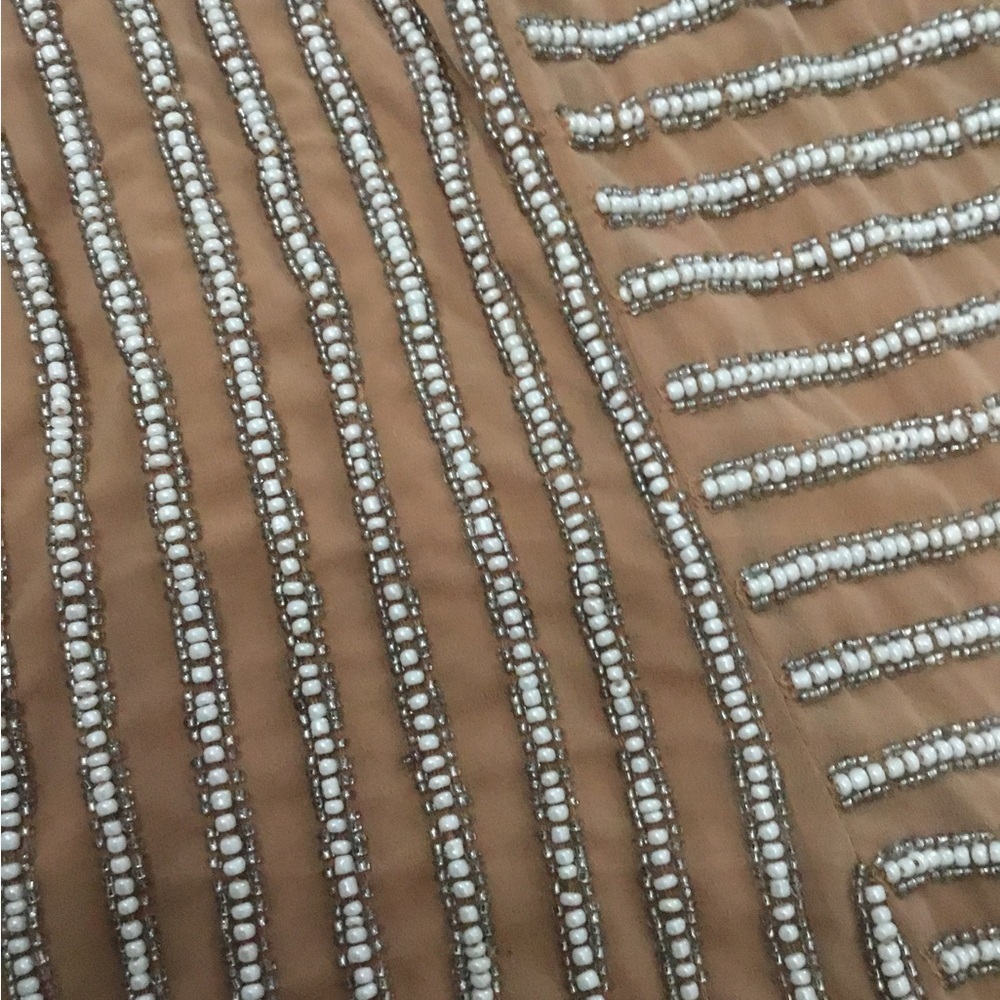 X By NBD Stunning Women’s Tan Bead Embellished Mini Dress Size 0 NWT - Picture 3 of 9